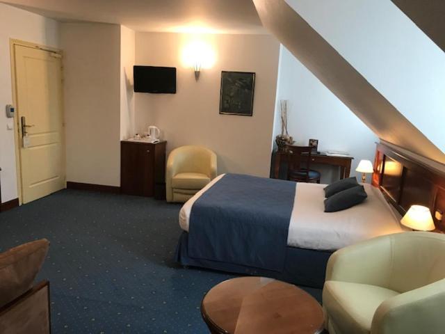 Coq Hotel Montreuil  ภายนอก รูปภาพ